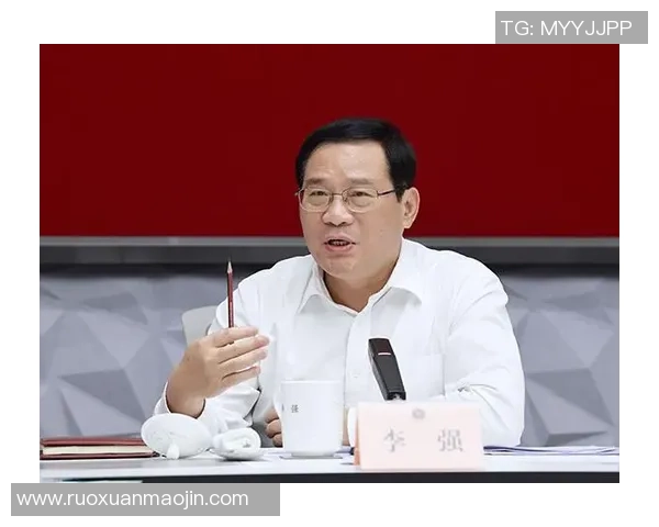 李强的排球人生深度对话:从场上拼搏到人生哲学的启示与反思 李强的排球人生深度对话:从场上拼搏到人生哲学的启示与反思